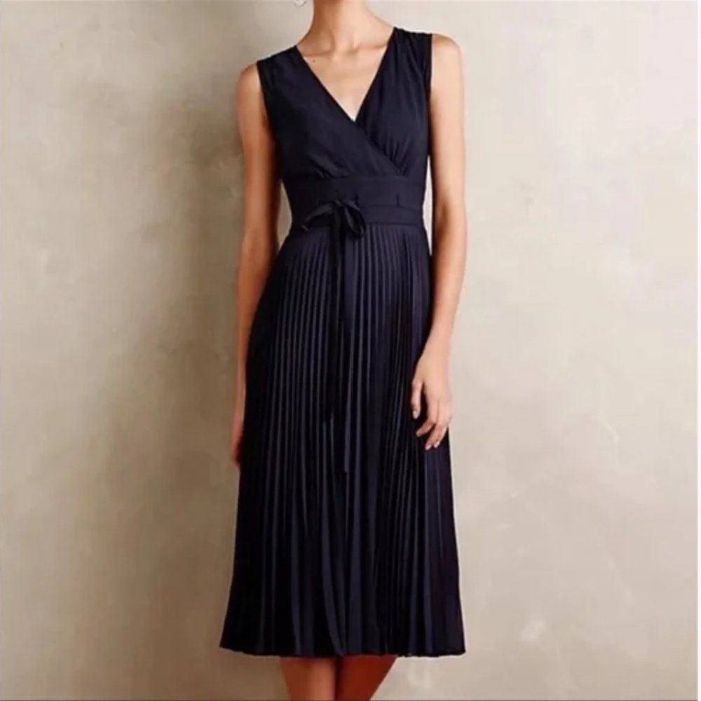Leifsdottir Anthropolgie navy pleated dress